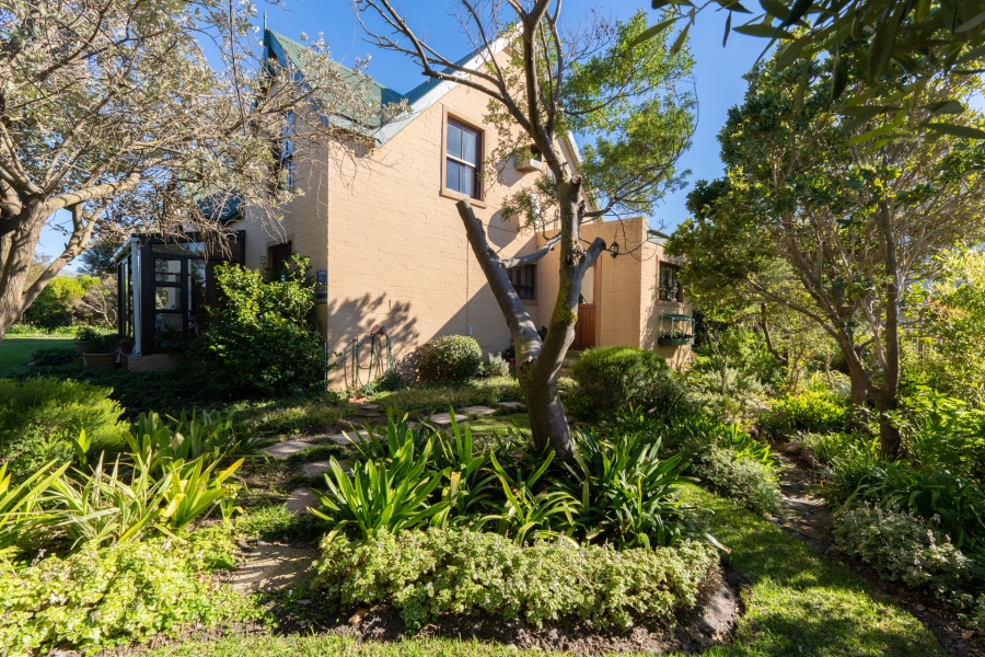 4 Bedroom Property for Sale in Bettys Bay Western Cape